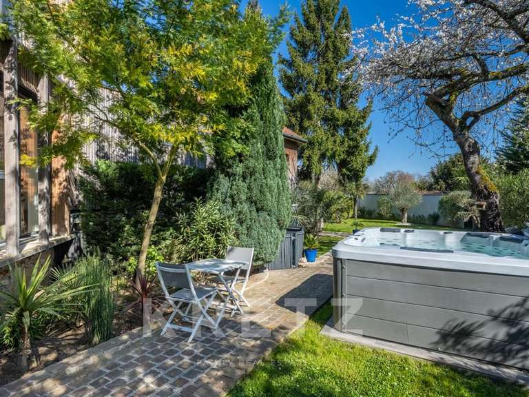 Maison Saint-Cloud - 4 chambres - 231m²