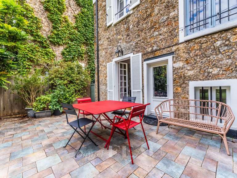 Maison Saint-Cloud - 5 chambres - 231m²