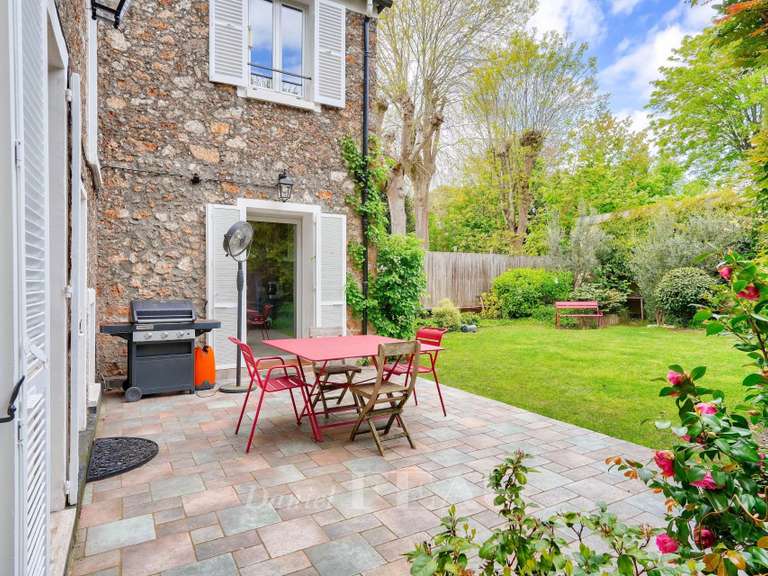 Maison Saint-Cloud - 5 chambres - 231m²