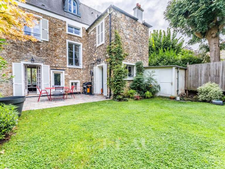 Maison Saint-Cloud - 5 chambres - 231m²