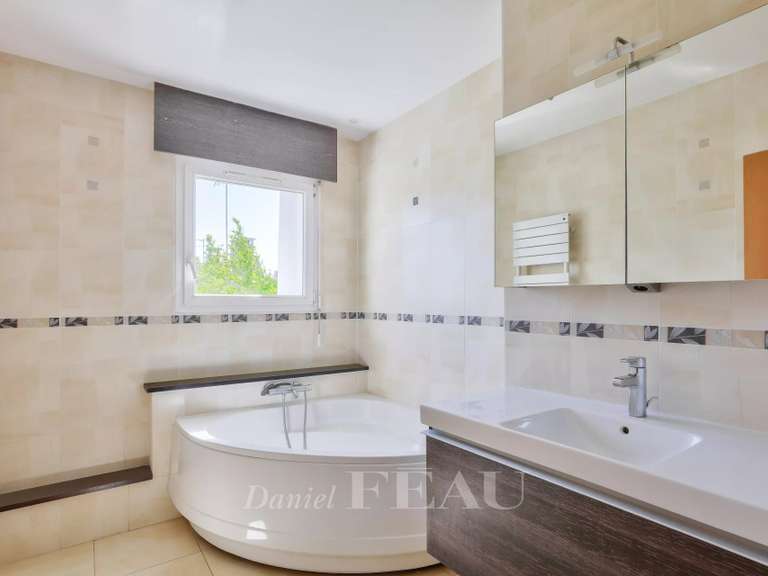 Maison Saint-Cloud - 5 chambres - 243m²