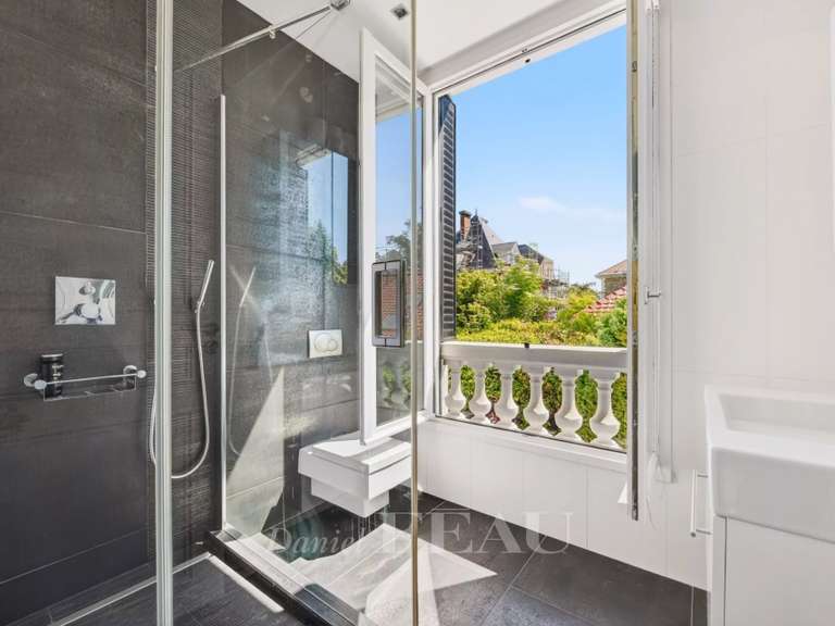 Maison Saint-Cloud - 5 chambres - 332m²