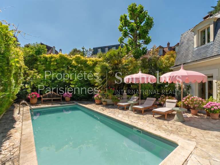 Maison Saint-Cloud - 4 chambres - 465m²