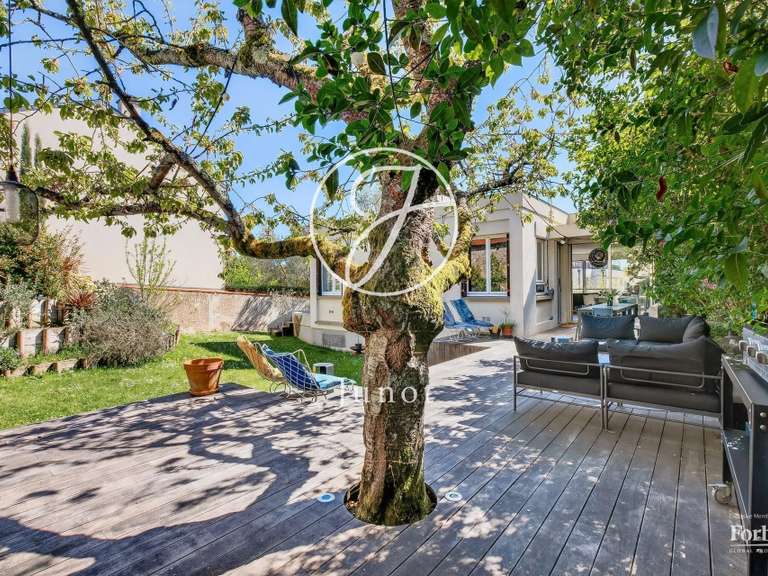 Maison Saint-Cloud - 10 chambres - 310m²