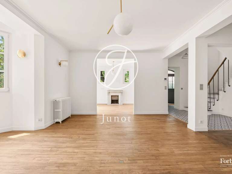 Maison Saint-Cloud - 4 chambres - 279m²