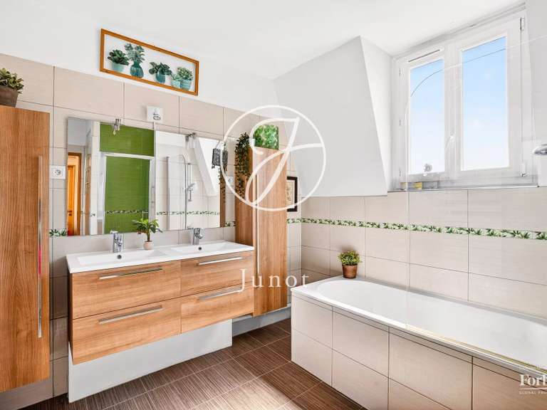 Maison Saint-Cloud - 6 chambres - 209m²