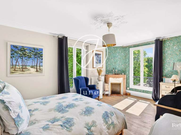 Maison Saint-Cloud - 6 chambres - 209m²