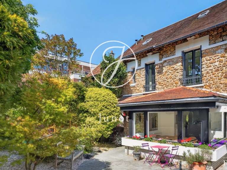 Maison Saint-Cloud - 4 chambres - 205m²