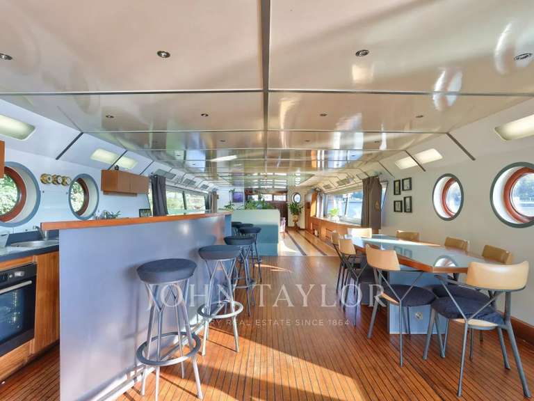 Barge Saint-Cloud - 3 bedrooms - 240m²