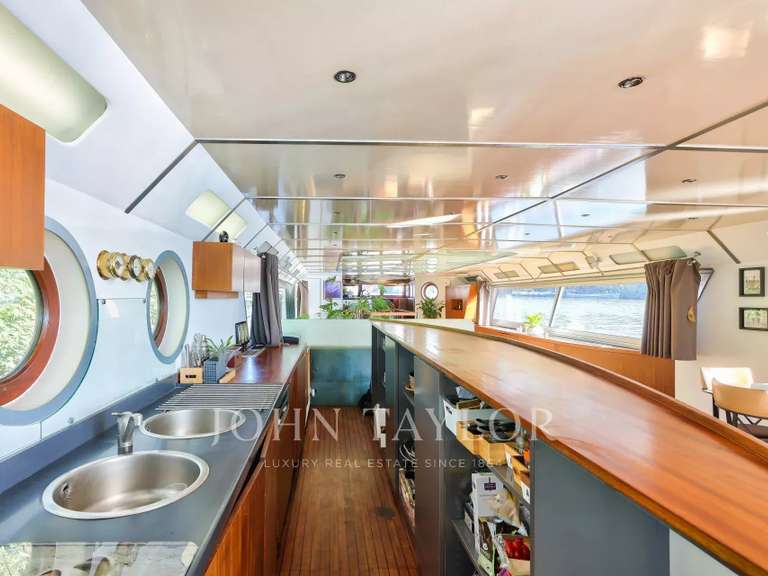 Barge Saint-Cloud - 3 bedrooms - 240m²