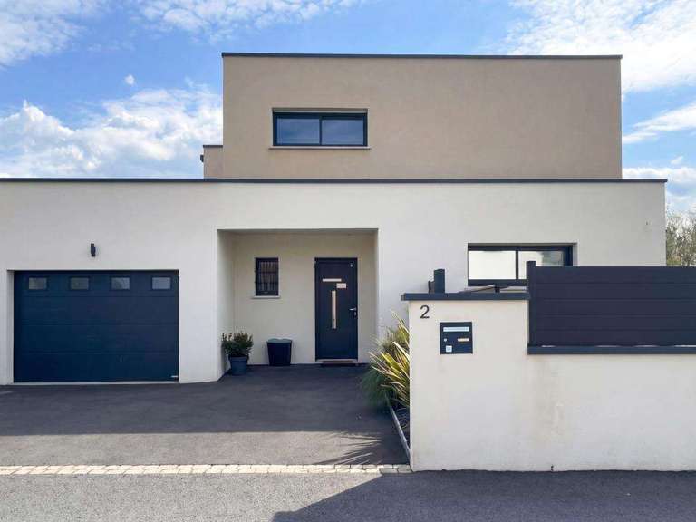 House Saint-Contest - 4 bedrooms