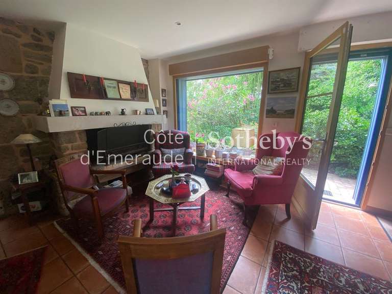 Maison Saint-Coulomb - 5 chambres - 172m²