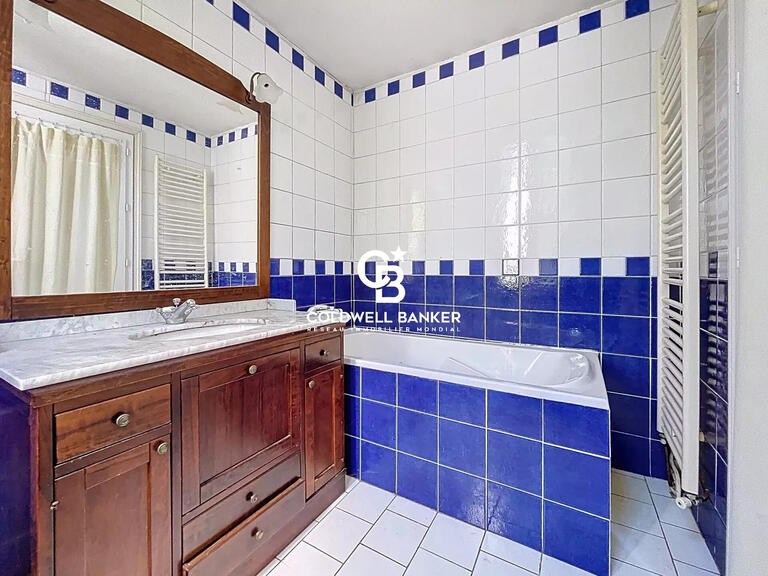 House Saint-Coutant-le-Grand - 12 bedrooms - 435m²