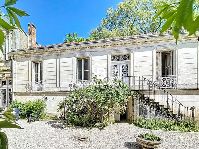 House Saint-Coutant-le-Grand - 12 bedrooms - 435m²