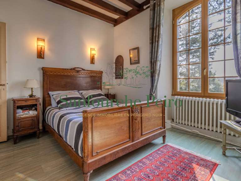 Maison Saint-Cyprien - 4 chambres - 196m²