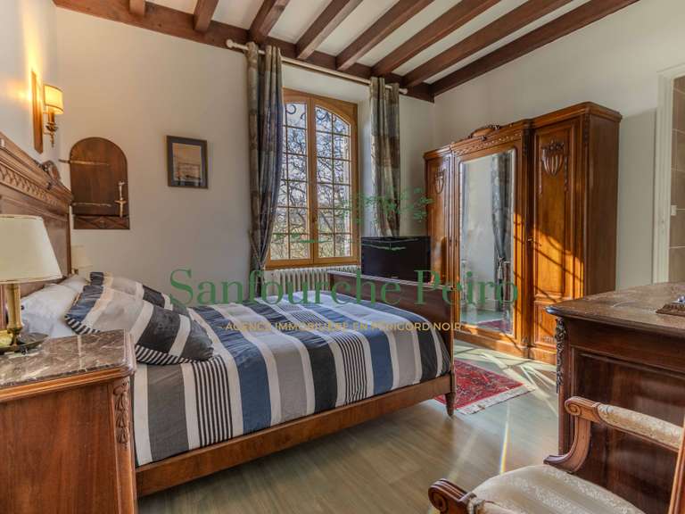 Maison Saint-Cyprien - 4 chambres - 196m²