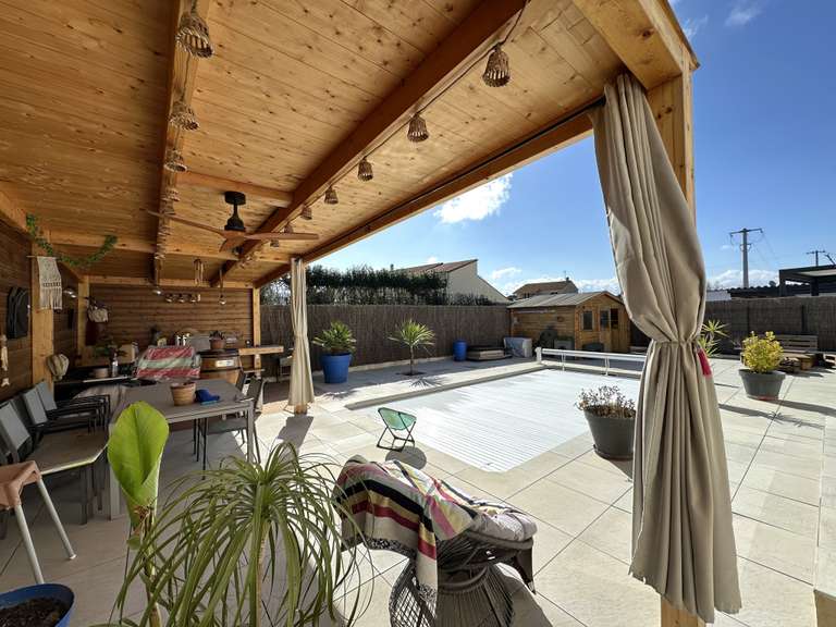 Maison Saint-Cyprien - 3 chambres - 134m²