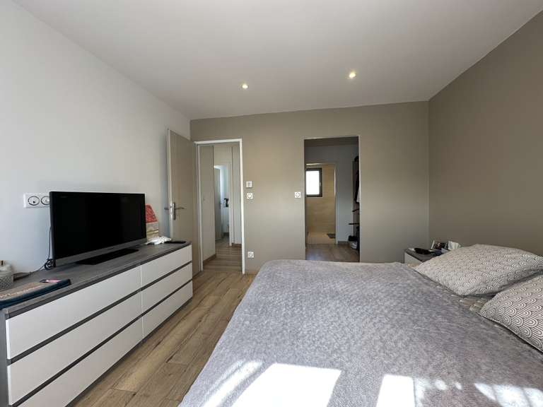 Maison Saint-Cyprien - 3 chambres - 134m²