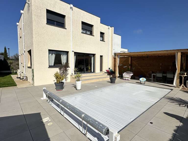 Maison Saint-Cyprien - 3 chambres - 134m²