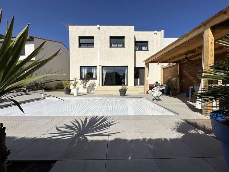 Maison Saint-Cyprien - 3 chambres - 134m²