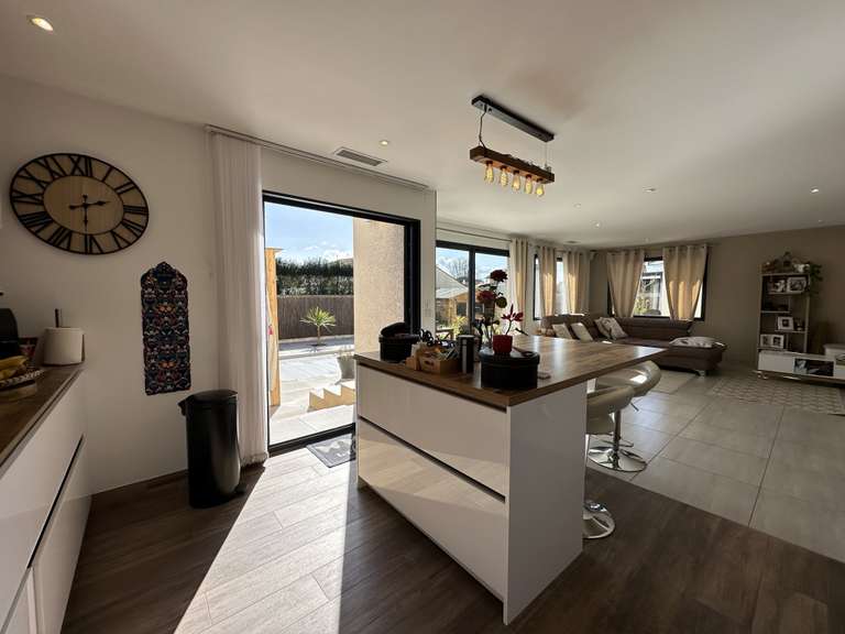 Maison Saint-Cyprien - 3 chambres - 134m²