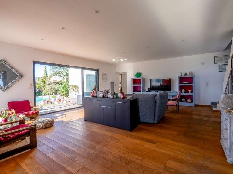 Maison Saint-Cyprien - 4 chambres - 147m²