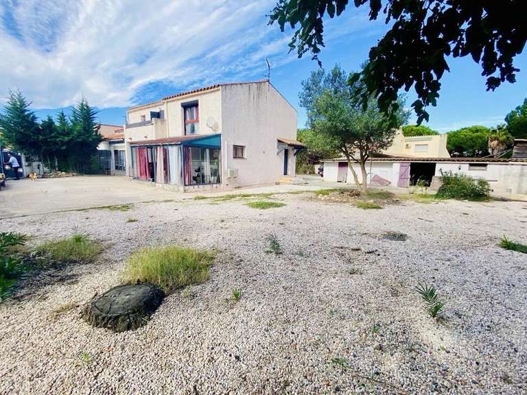 Maison Saint-Cyprien - 3 chambres - 180m²