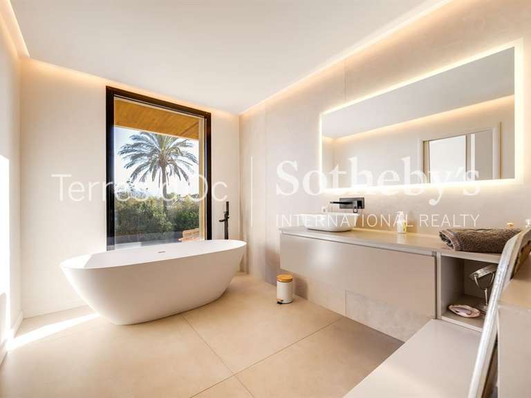 Maison Saint-Cyprien - 5 chambres - 280m²