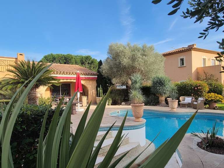 Maison Saint-Cyprien - 3 chambres - 208m²