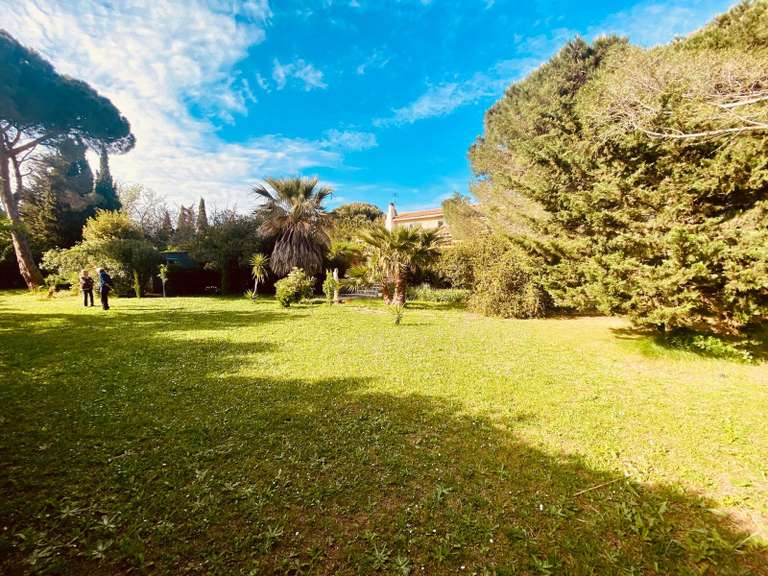 Maison Saint-Cyprien - 9 chambres - 342m²
