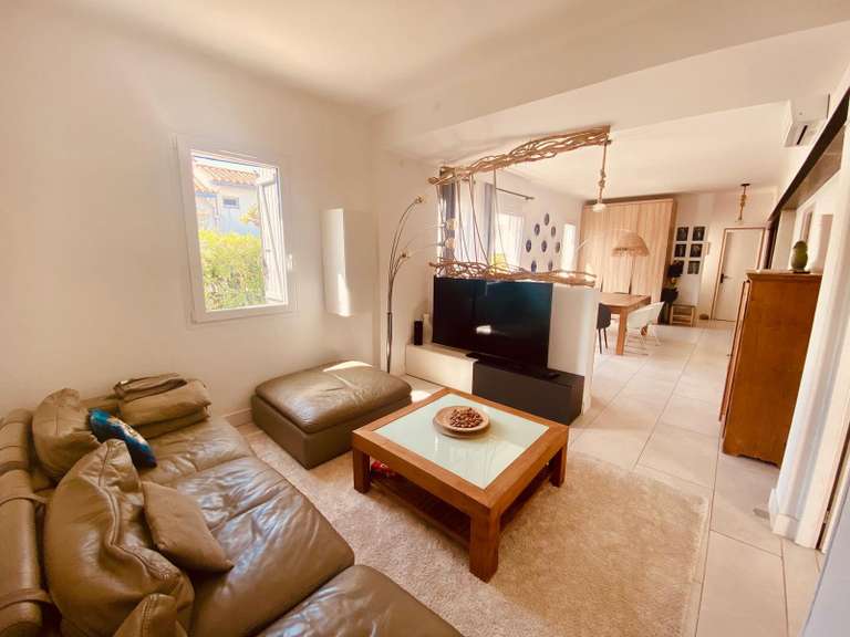 Villa Saint-Cyprien - 5 bedrooms - 150m²