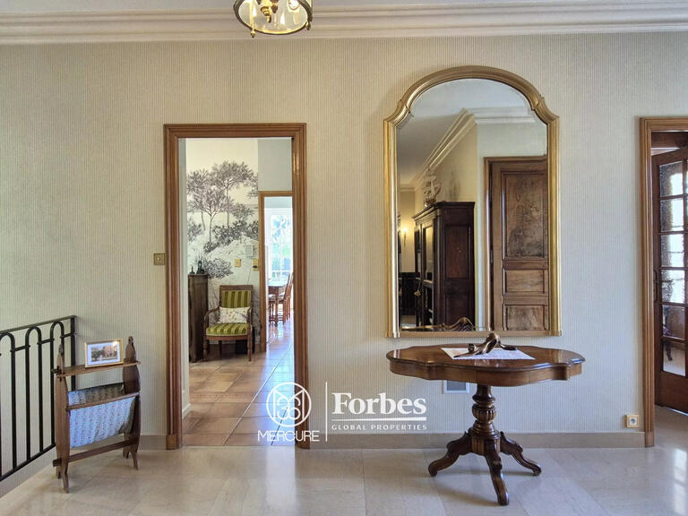 Maison Saint-Cyr-au-Mont-d'Or - 5 chambres - 350m²