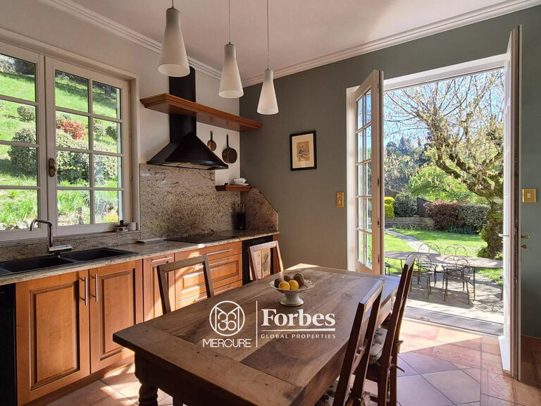 Maison Saint-Cyr-au-Mont-d'Or - 5 chambres - 350m²
