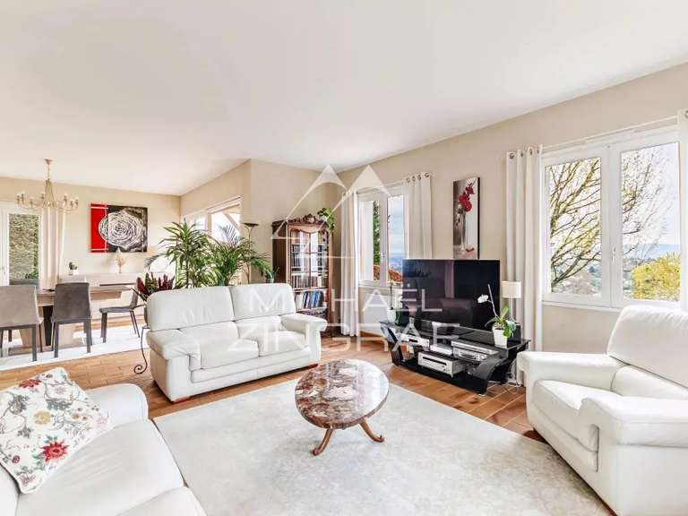 Maison Saint-Cyr-au-Mont-d'Or - 5 chambres - 200m²