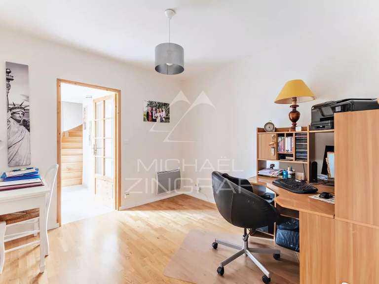 Maison Saint-Cyr-au-Mont-d'Or - 5 chambres - 200m²
