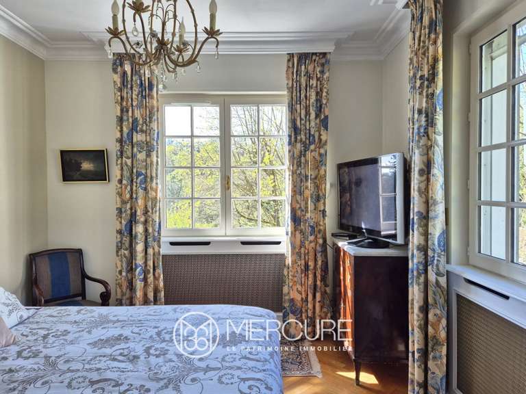 Maison Saint-Cyr-au-Mont-d'Or - 5 chambres - 350m²