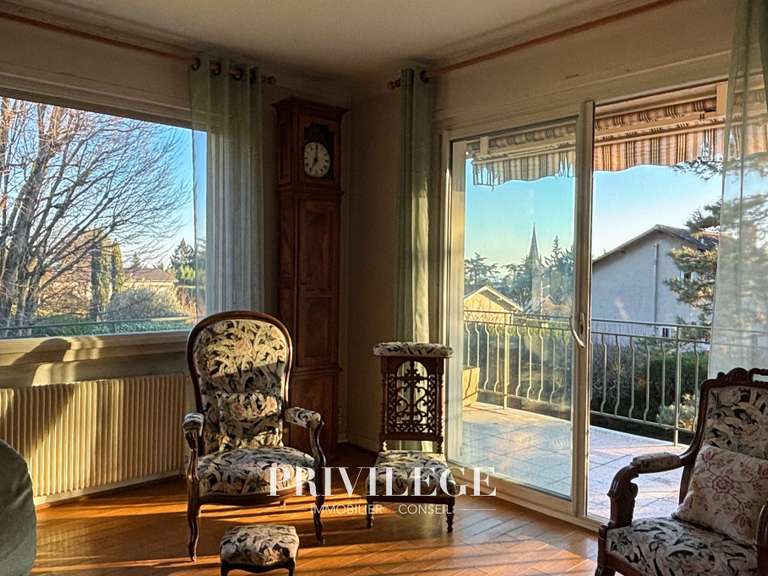 Maison Saint-Cyr-au-Mont-d'Or - 5 chambres - 229m²