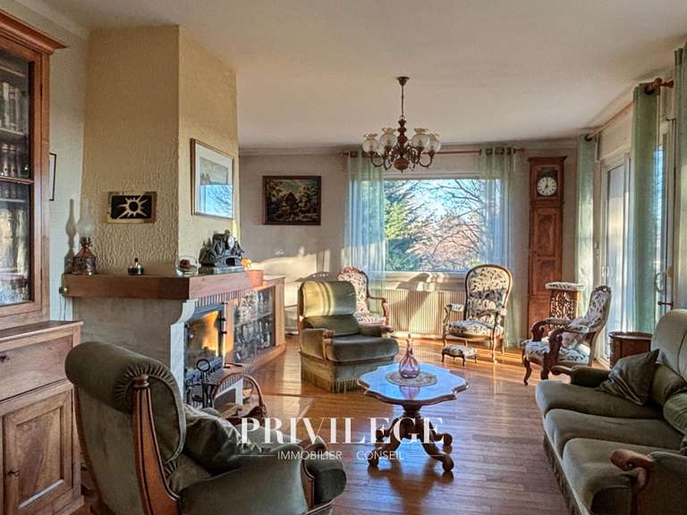 House Saint-Cyr-au-Mont-d'Or - 5 bedrooms - 229m²