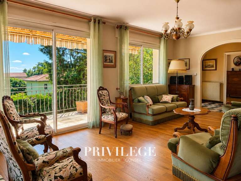 Maison Saint-Cyr-au-Mont-d'Or - 5 chambres - 229m²