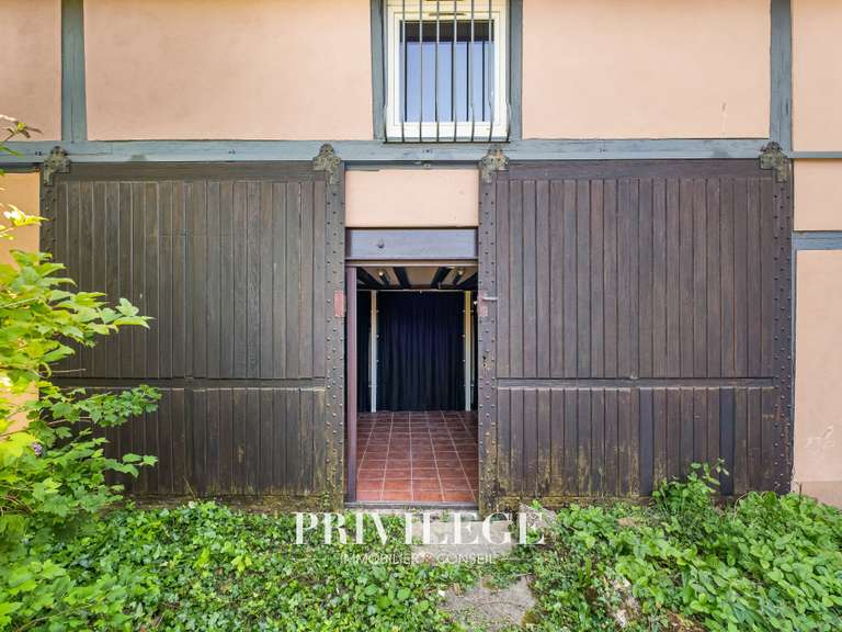 Maison Saint-Cyr-au-Mont-d'Or - 4 chambres - 163m²