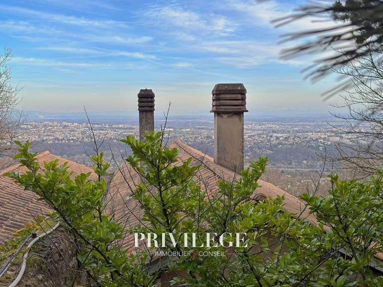 Maison Saint-Cyr-au-Mont-d'Or - 6 chambres - 220m²