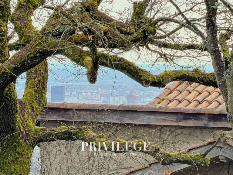 Maison Saint-Cyr-au-Mont-d'Or - 6 chambres - 220m²