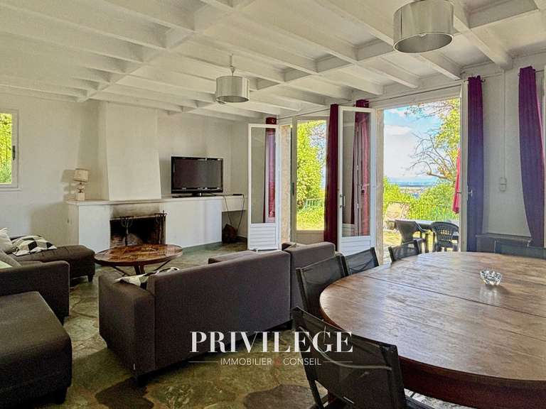 Maison Saint-Cyr-au-Mont-d'Or - 6 chambres - 220m²