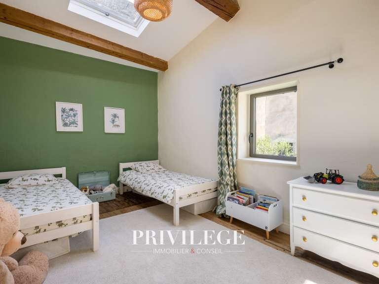 Maison Saint-Cyr-au-Mont-d'Or - 3 chambres - 180m²