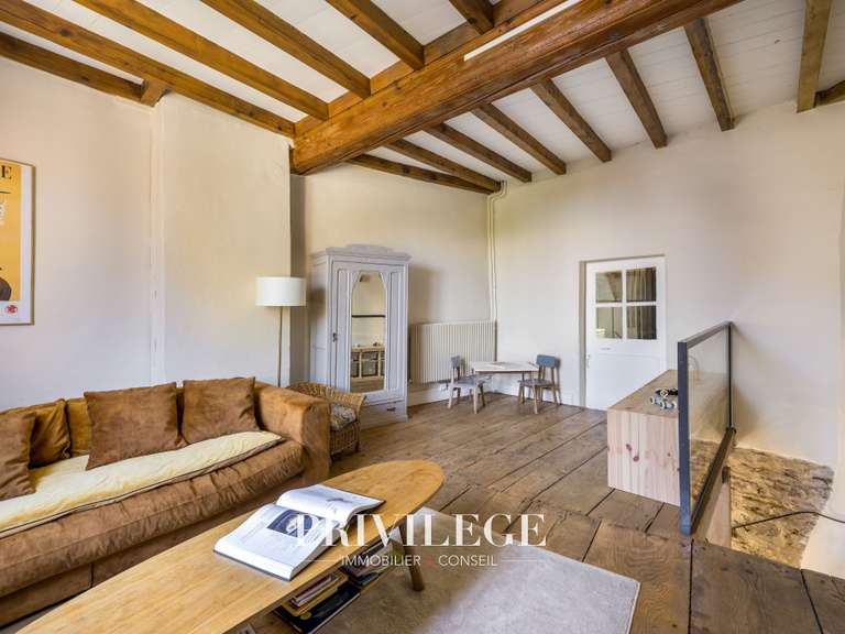 Maison Saint-Cyr-au-Mont-d'Or - 3 chambres - 180m²