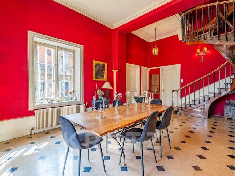 Maison Saint-Cyr-au-Mont-d'Or - 9 chambres - 380m²