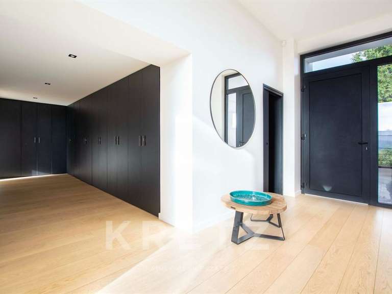 Maison Saint-Cyr-au-Mont-d'Or - 5 chambres - 330m²