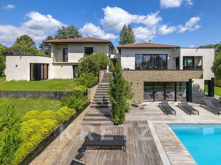 House Saint-Cyr-au-Mont-d'Or - 5 bedrooms - 330m²