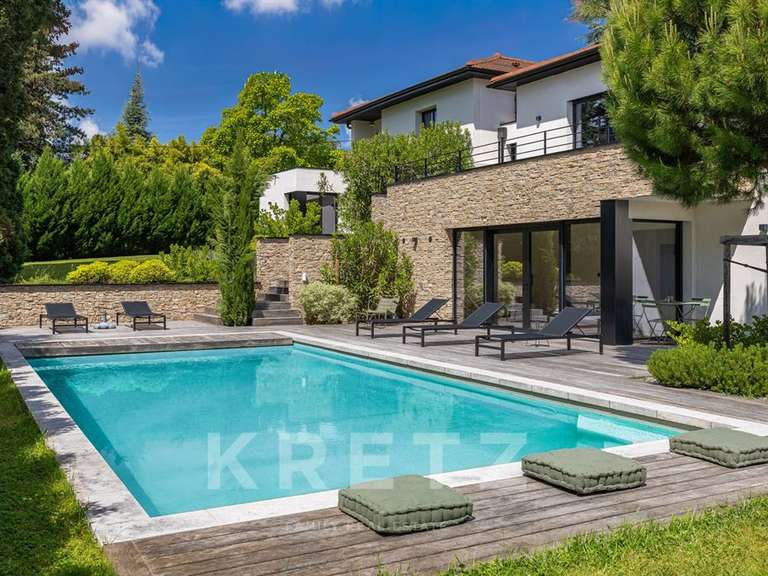 House Saint-Cyr-au-Mont-d'Or - 5 bedrooms - 330m²