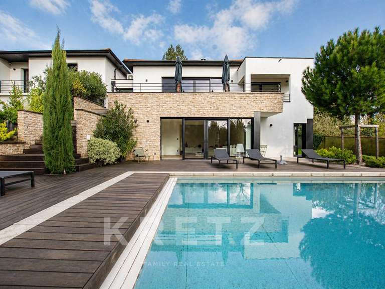 House Saint-Cyr-au-Mont-d'Or - 5 bedrooms - 330m²